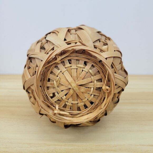 Vintage Rattan Bamboo Wicker Boho Vase - Picture 7 of 12